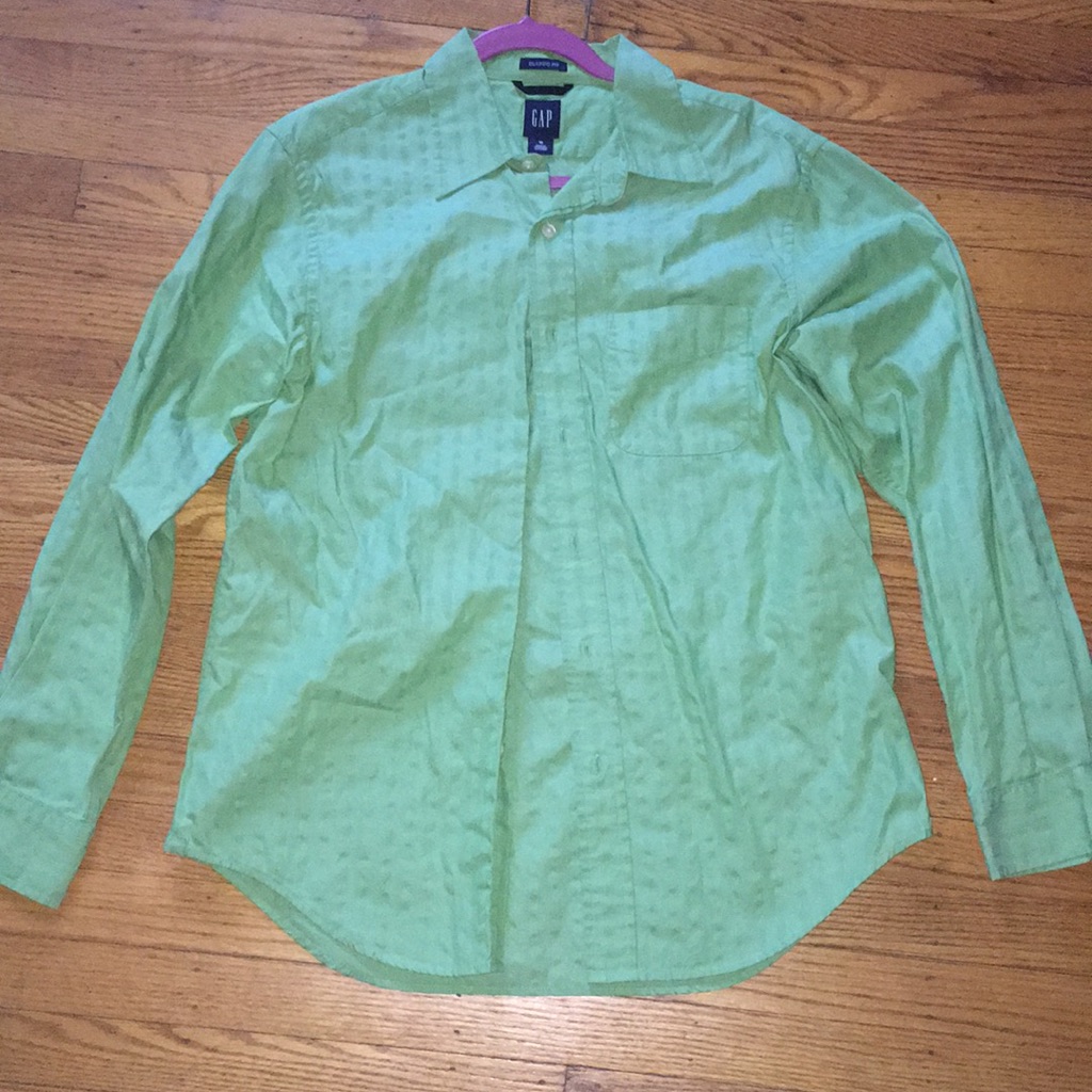 Men’s Gap Button Down